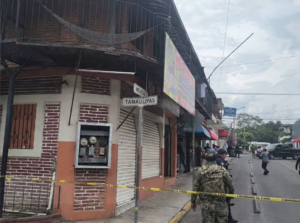 Asesinan a balazos a un hombre dentro de una barbería en la colonia Moctezuma de Colima